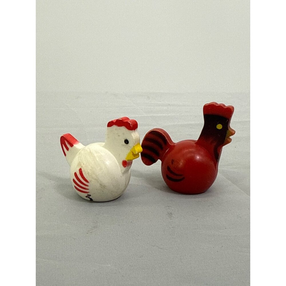 Vintage Fisher Price Little People White Hen Red Rooster Play Family Farm #915